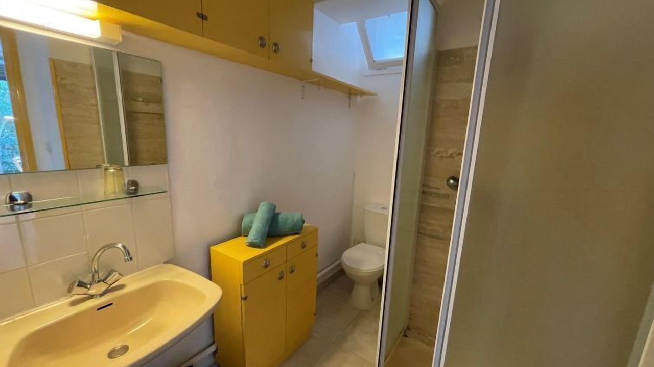 Photo of Bathroom in Le Grau-Du-Roi