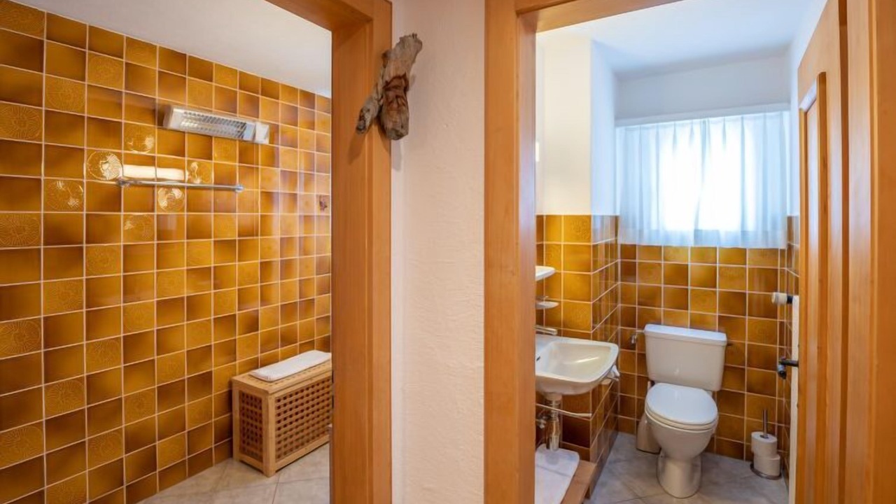 Photo of Bathroom in Zuoz