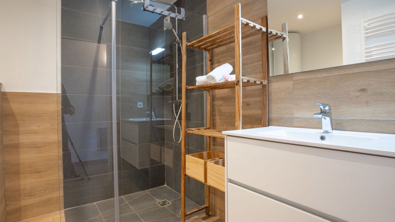 Photo of Bathroom in Saint-Aygulf