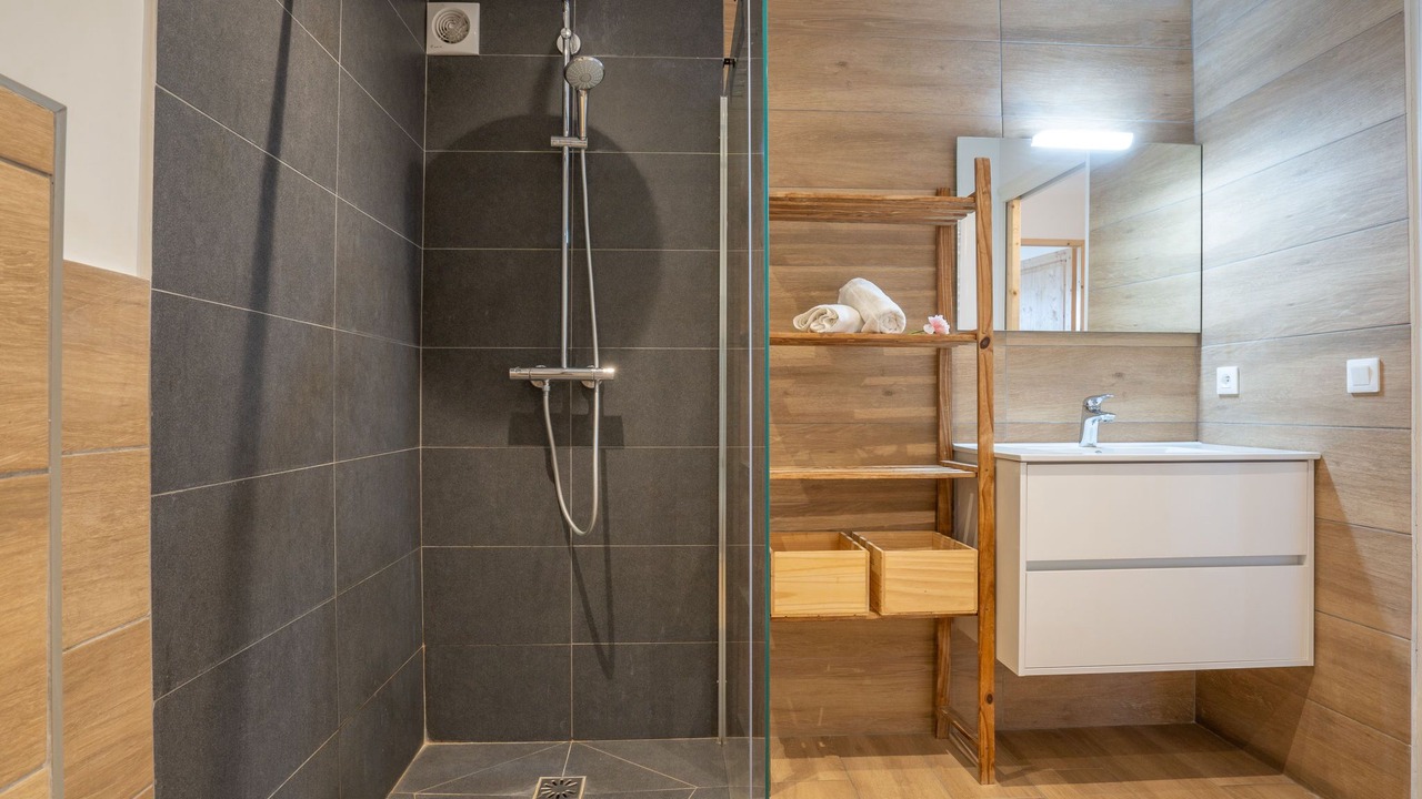 Photo of Bathroom in Saint-Aygulf