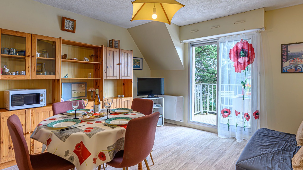 Photo of Bedroom in Quiberon