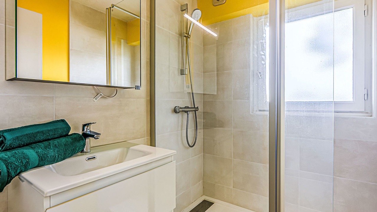 Photo of Bathroom in Quiberon