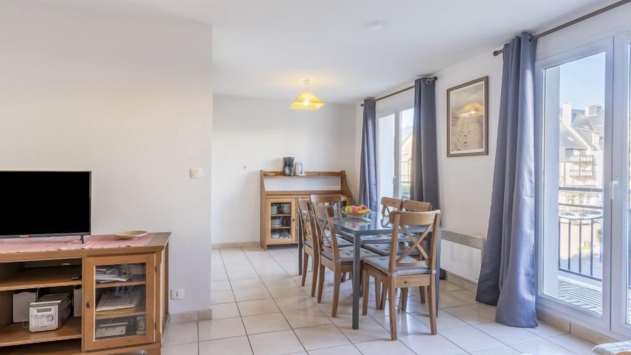 Photo of Bedroom in Port Guillaume