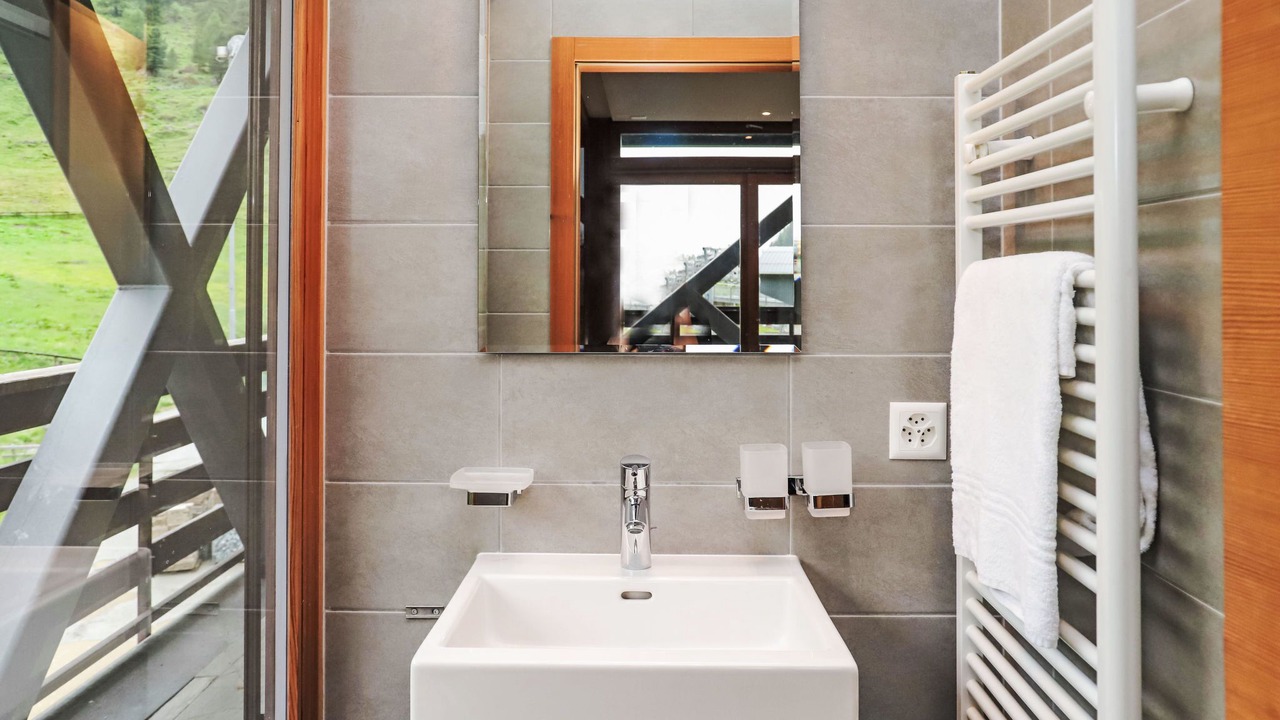 Photo of Bathroom in Noveli