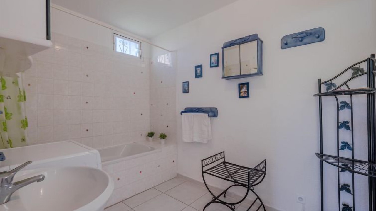 Photo of Bathroom in Le Barcares