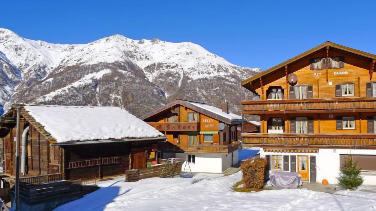 Photo of Outdoor in Graechen