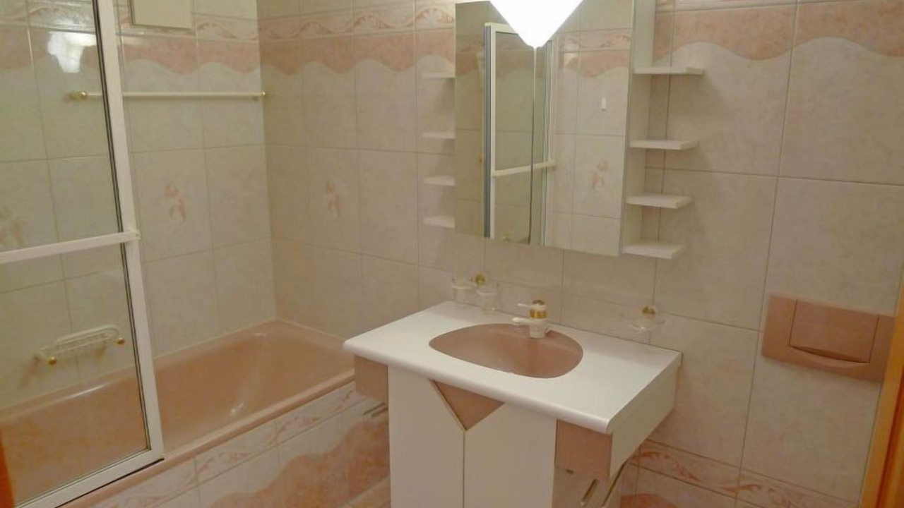 Photo of Bathroom in Graechen