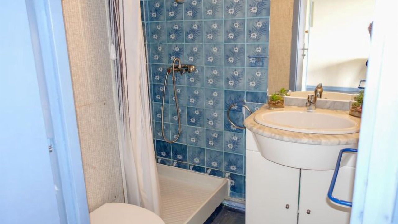 Photo of Bathroom in Gruissan