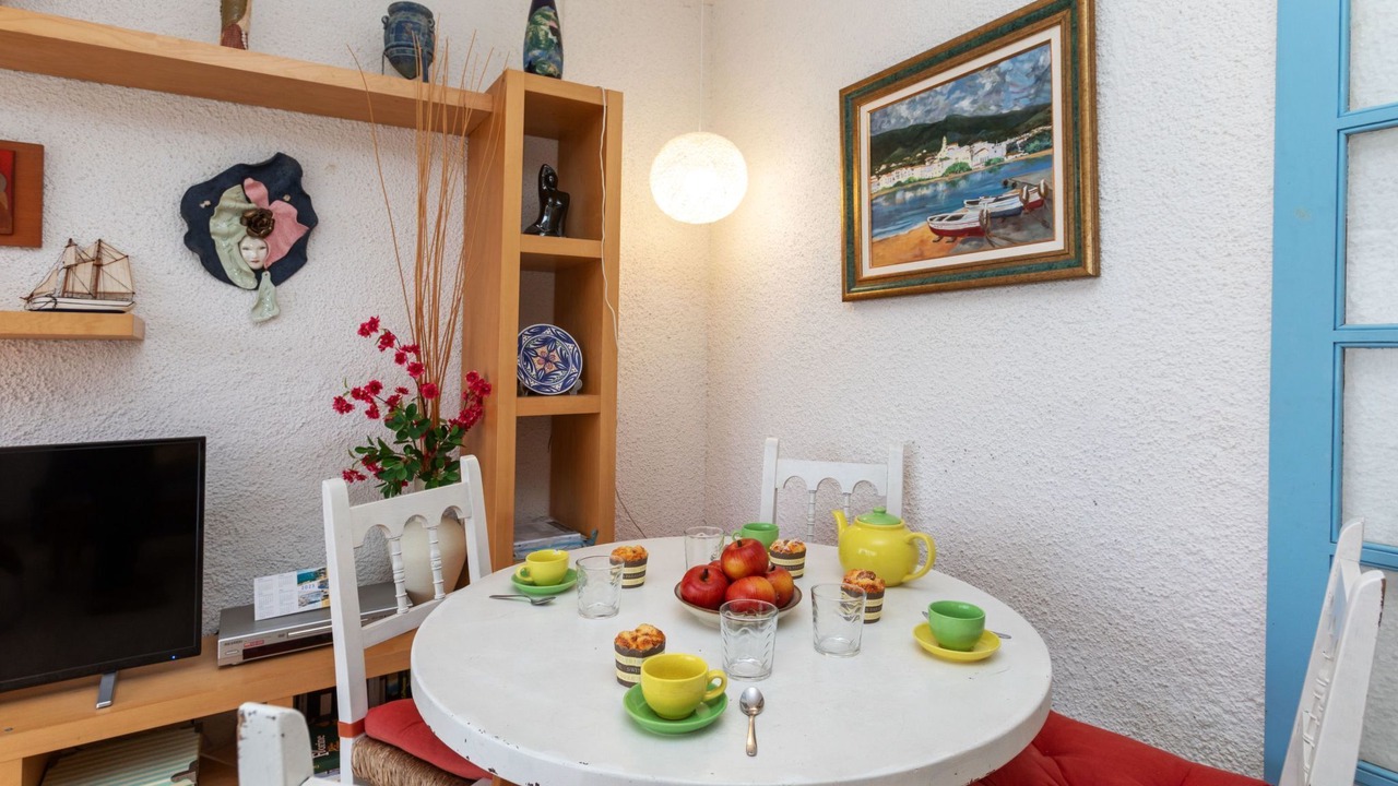 Photo of Bedroom in Llanca