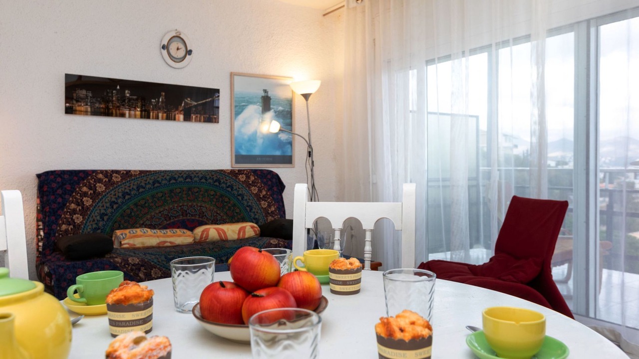 Photo of Bedroom in Llanca