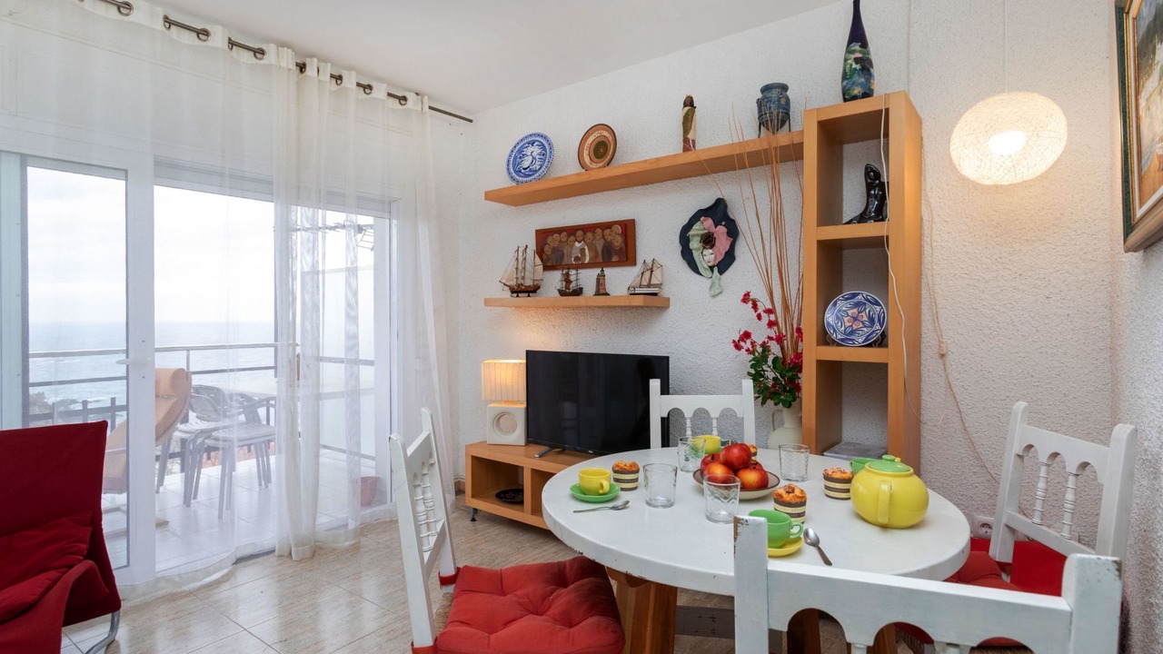 Photo of Bedroom in Llanca