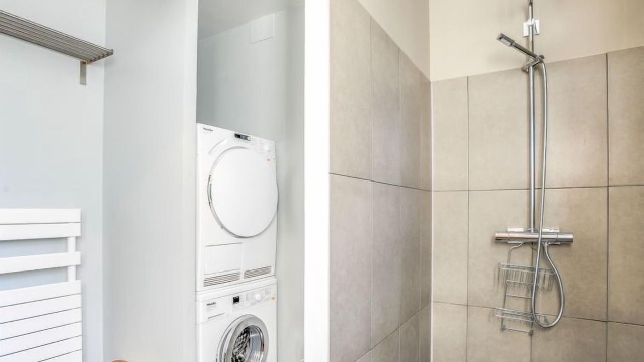 Photo of Bathroom in Intra Muros