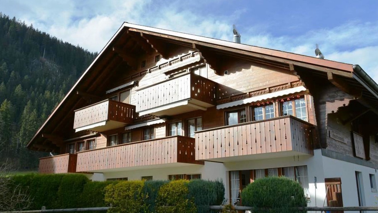 Photo of Others in Zweisimmen