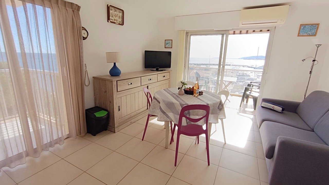 Photo of Livingroom in Frejus Port