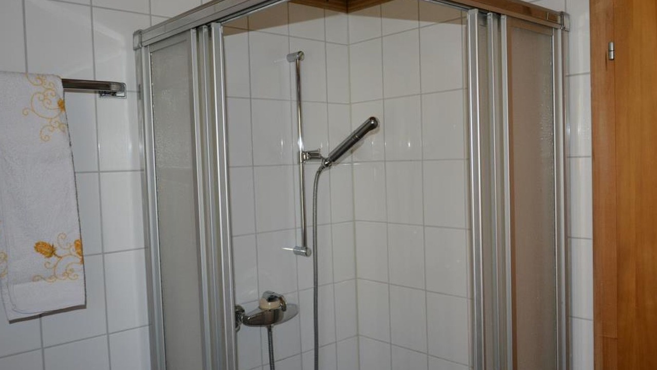 Photo of Bathroom in Lauenen