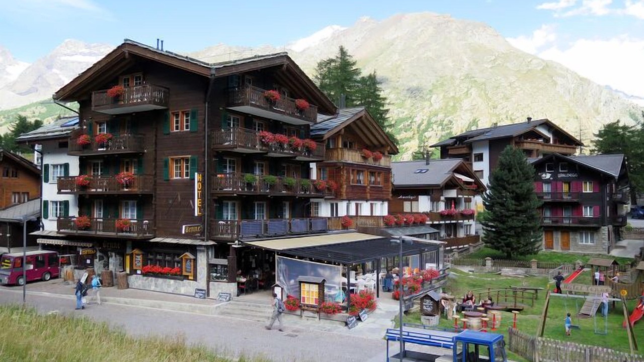 Photo of Others in Saas-Fee