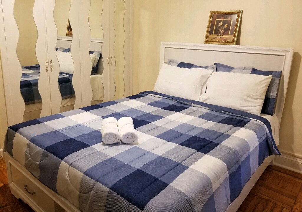 Photo of Bedroom in East Flatbush