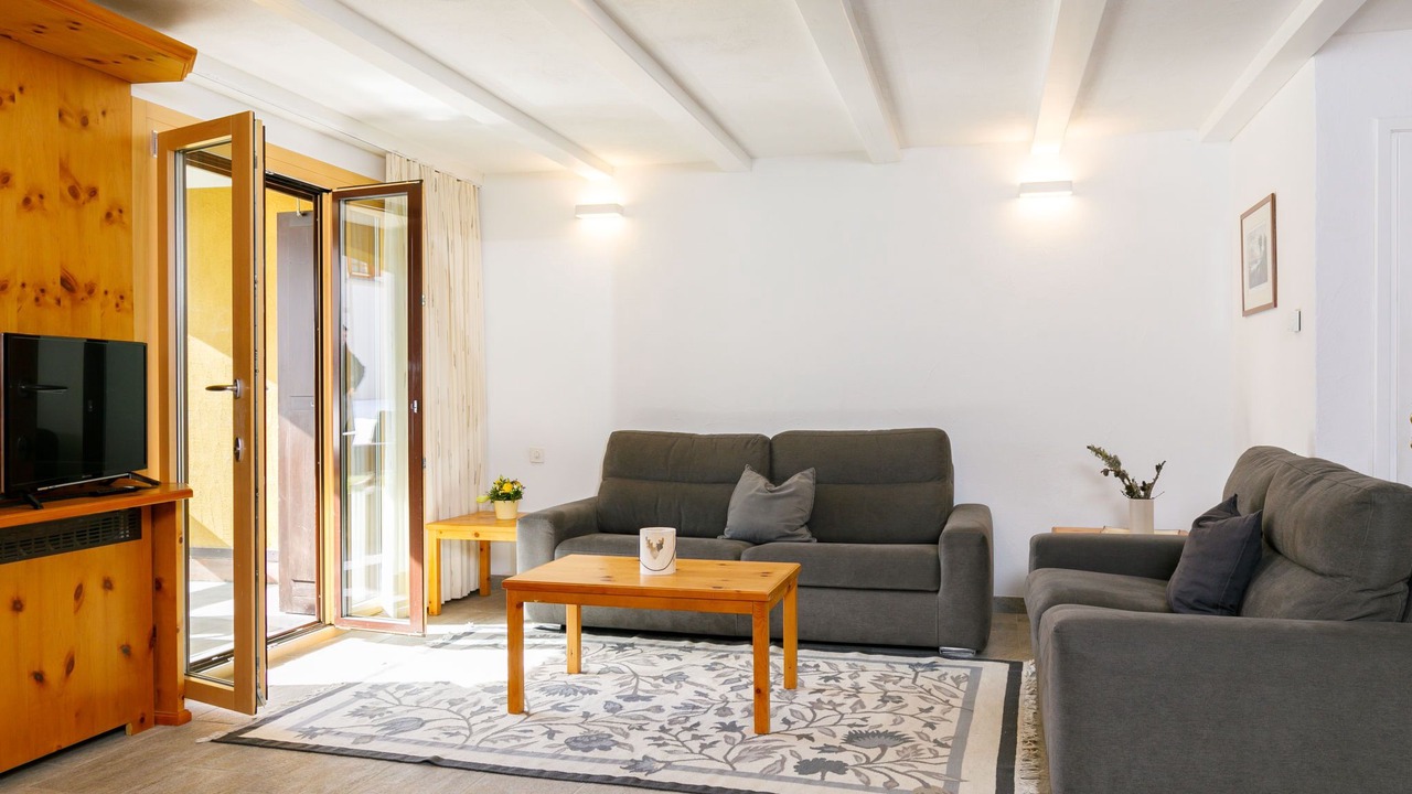 Photo of Livingroom in Surlej