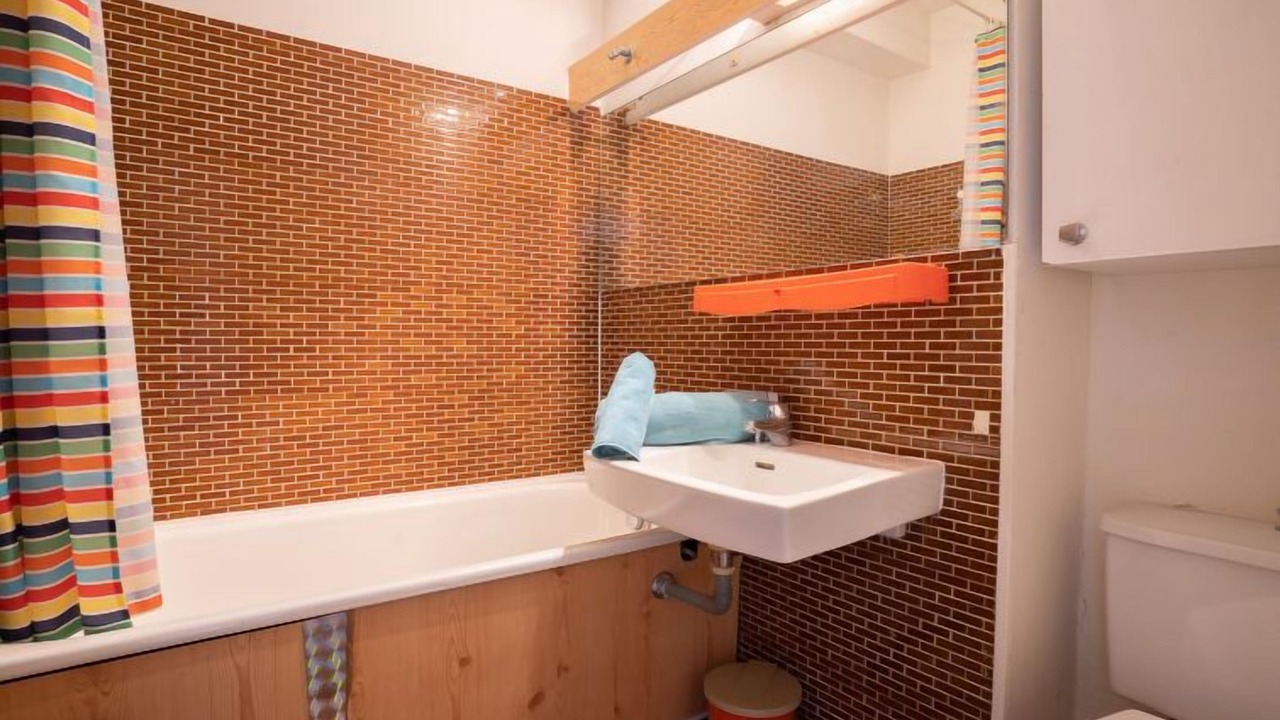 Photo of Bathroom in Le Grau-Du-Roi
