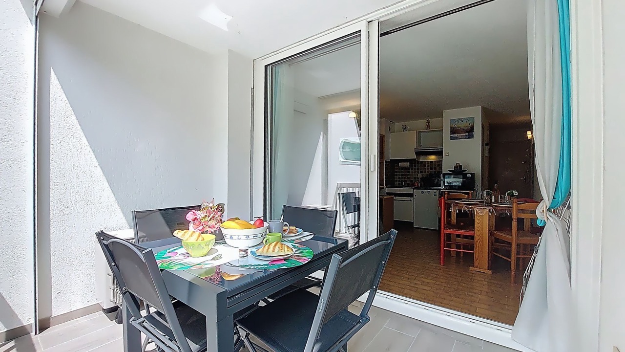 Photo of Bedroom in Le Grau-Du-Roi