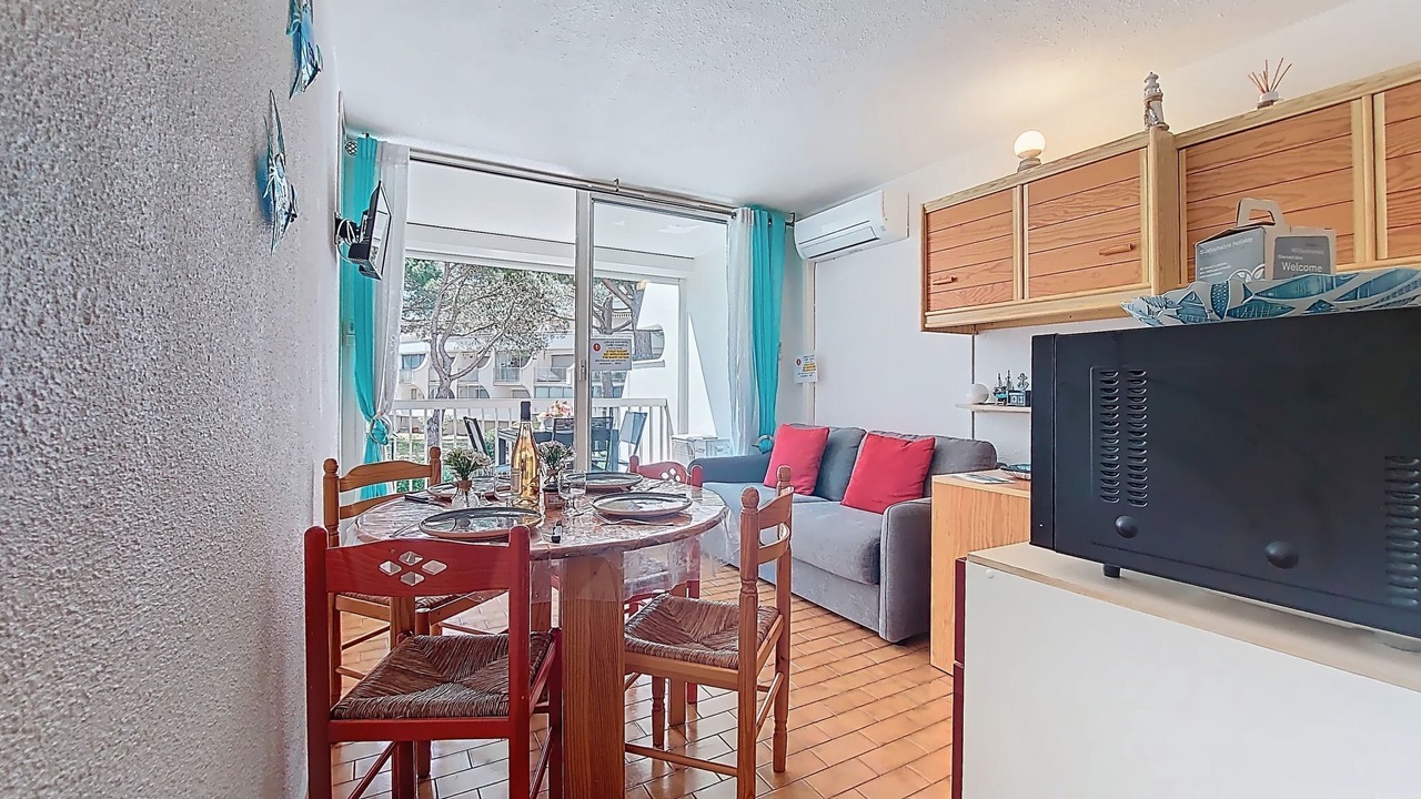 Photo of Bedroom in Le Grau-Du-Roi