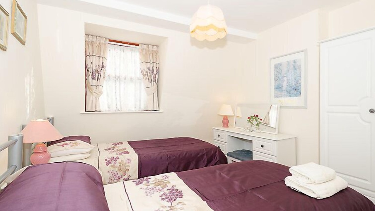 Photo of Others in West Looe