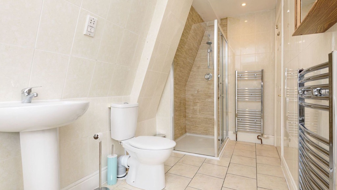 Photo of Bathroom in West Looe