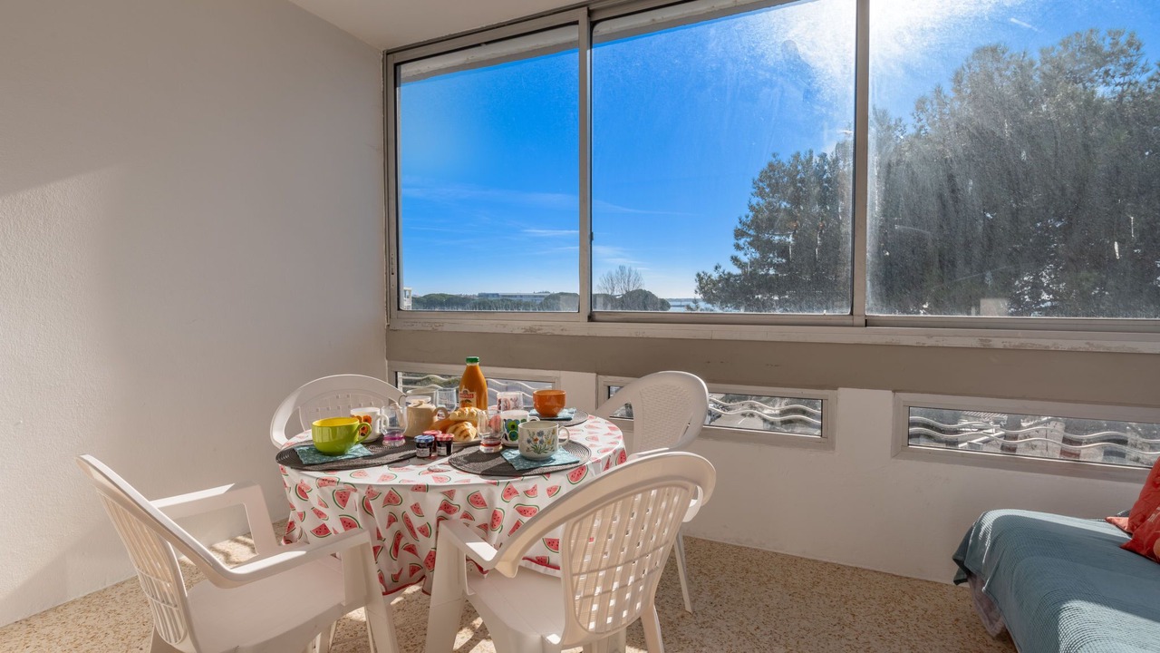 Photo of Livingroom in Le Grau-Du-Roi