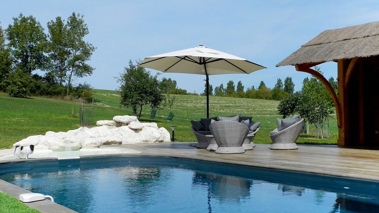Photo of Outdoor in Cancon