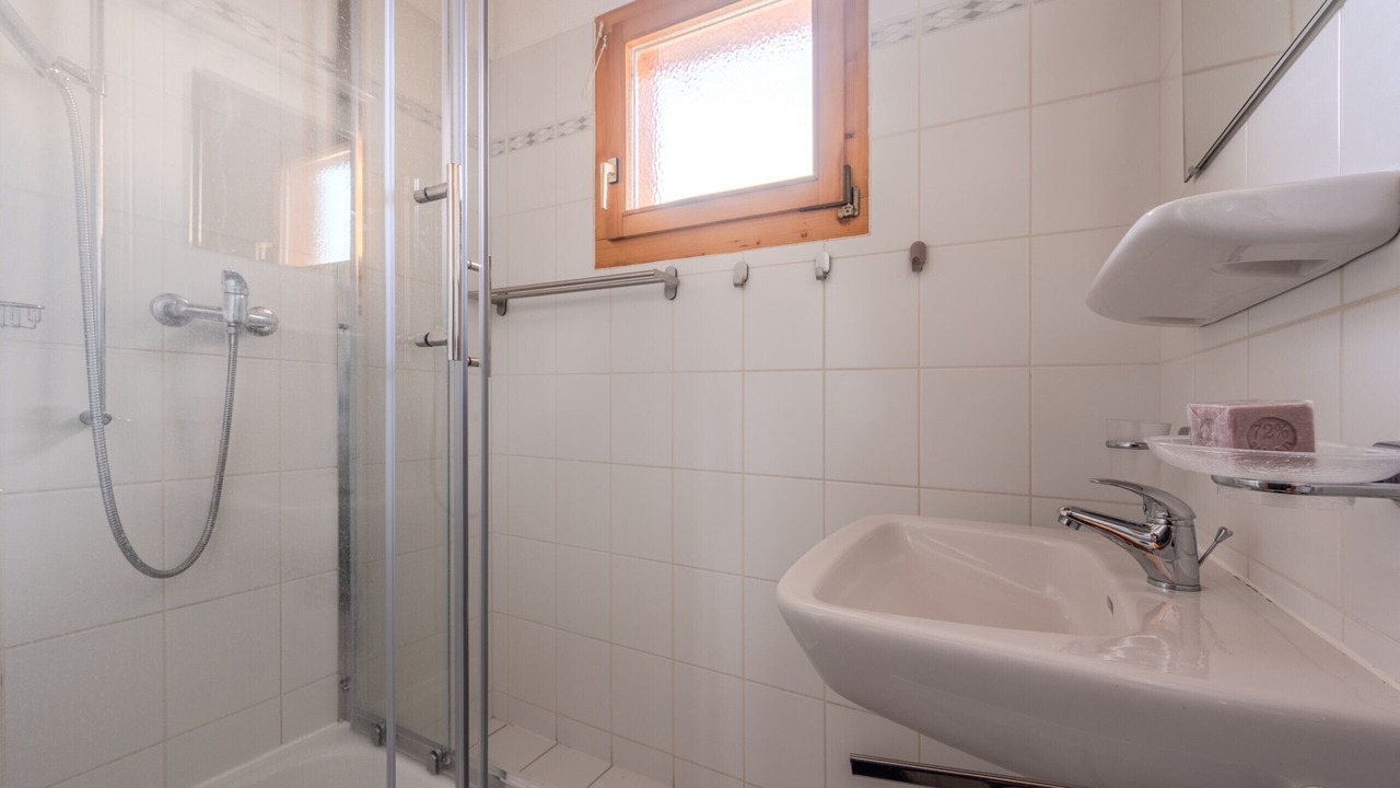 Photo of Bathroom in Salins