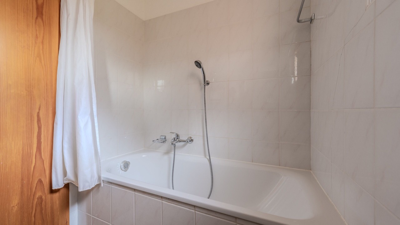 Photo of Bathroom in Salins