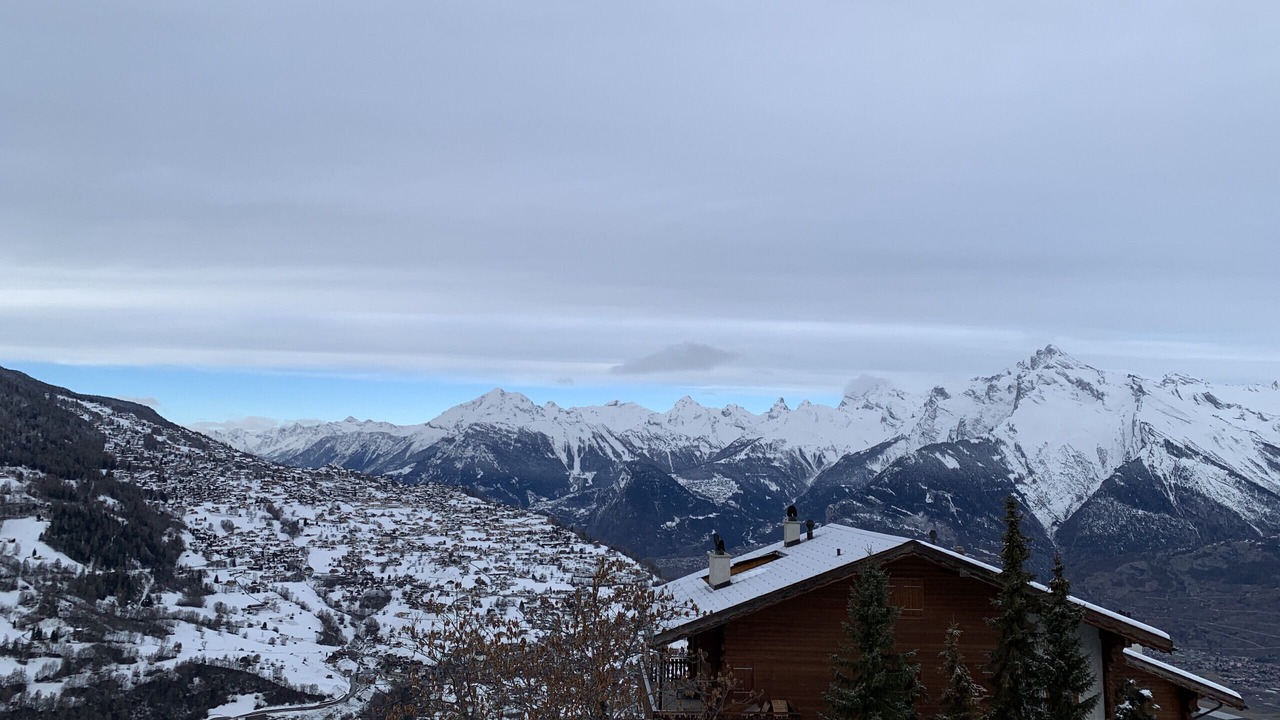 Photo of Others in Veysonnaz
