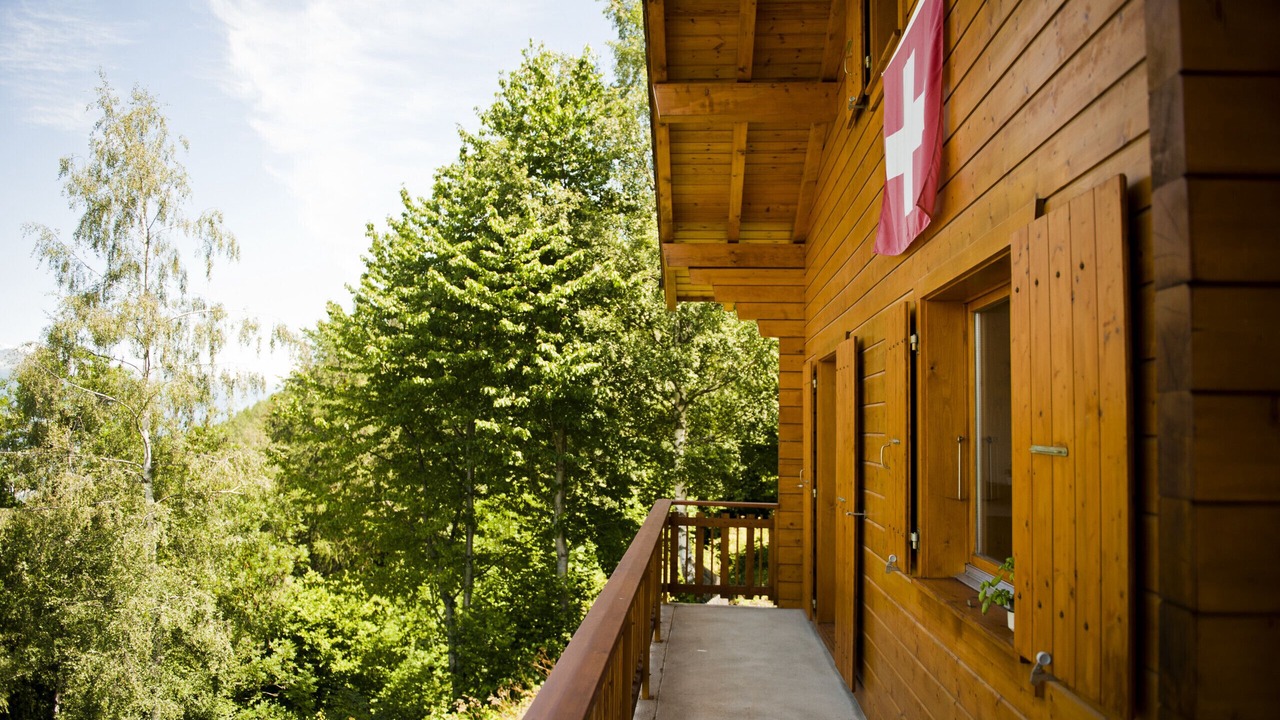 Photo of Outdoor in Salins