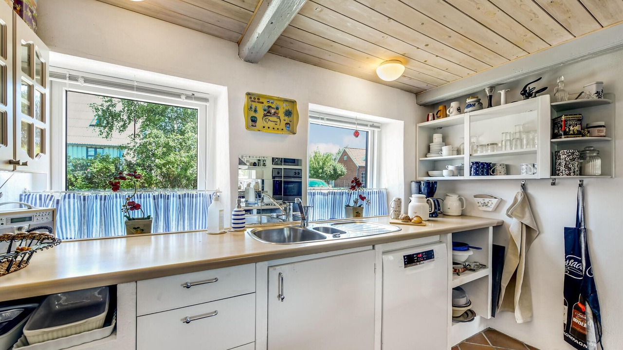 Photo of Others in Arø