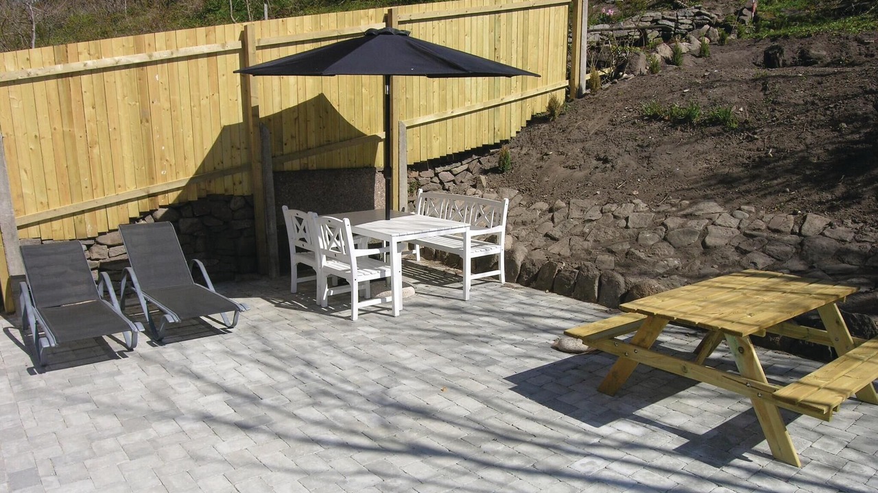 Photo of Others in Vang