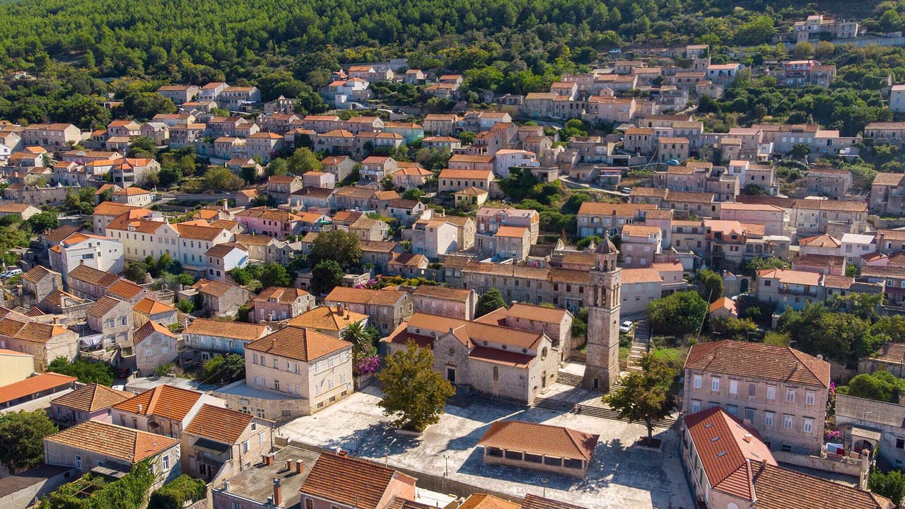Photo of Others in Blato
