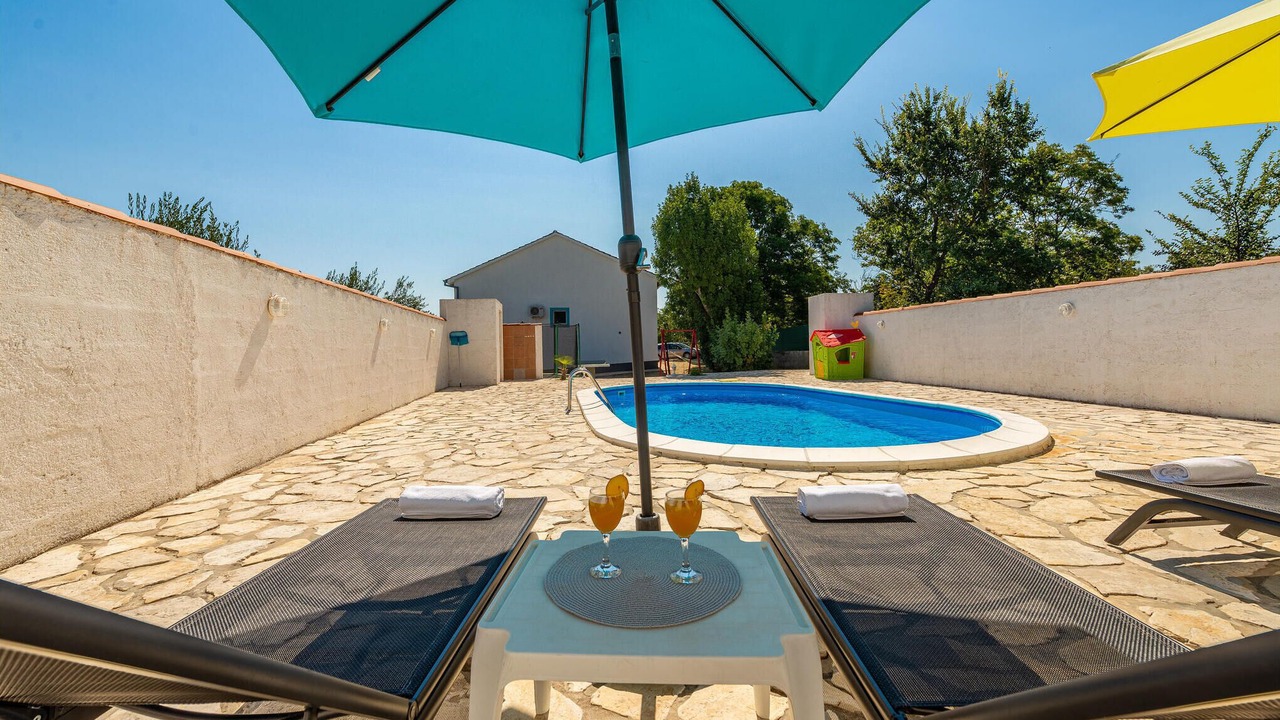 Photo of Outdoor in Podgradina