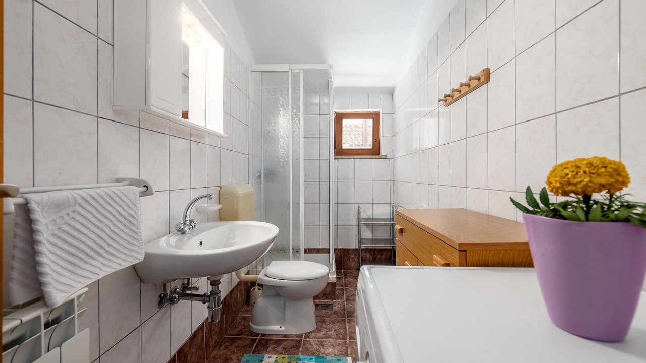 Photo of Bathroom in Kukci