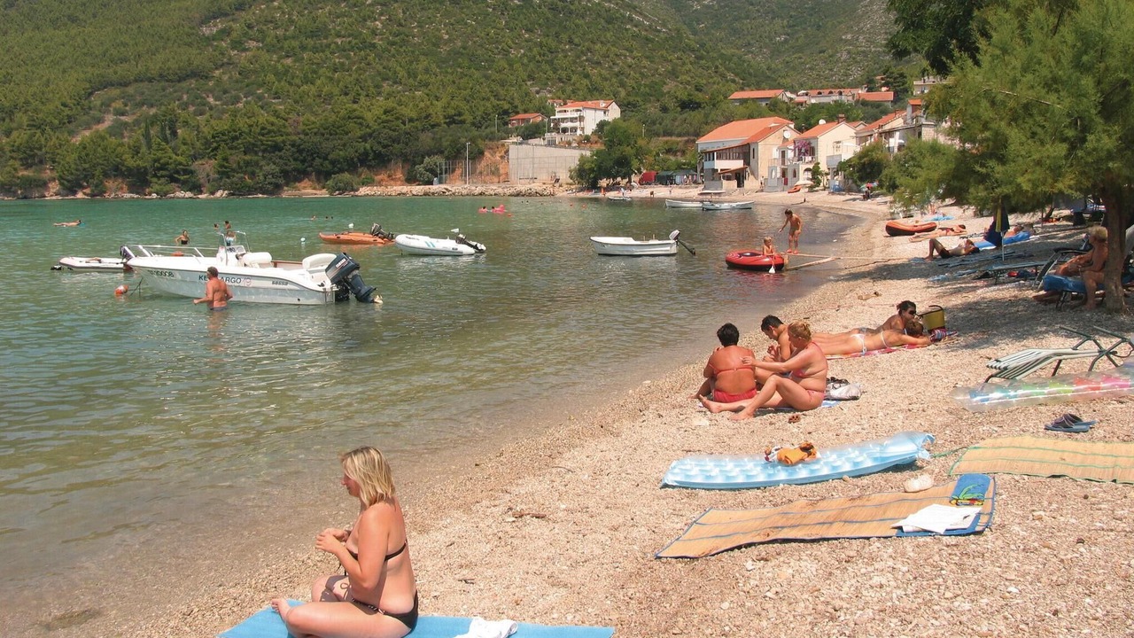 Photo of Others in Zuljana