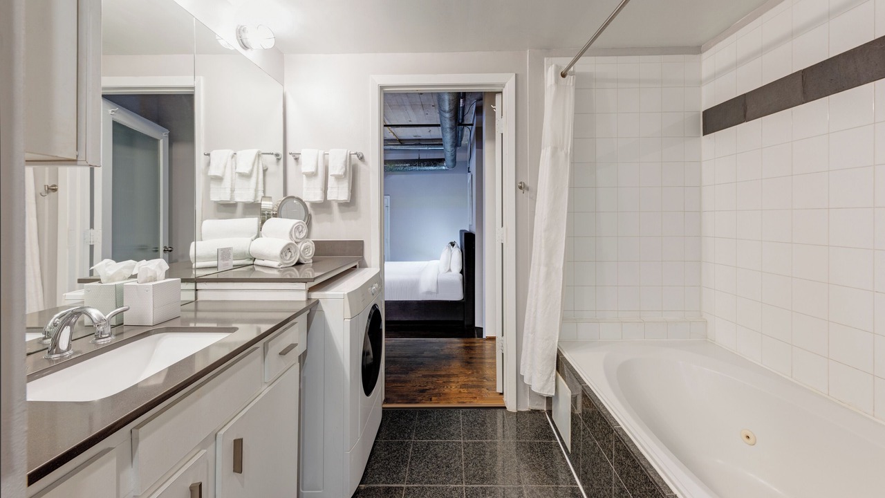 Photo of Bathroom in Theater District