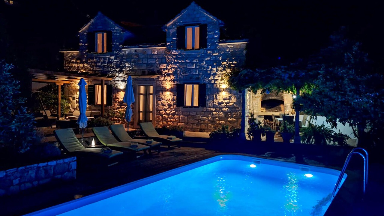 Photo of Outdoor in Dol