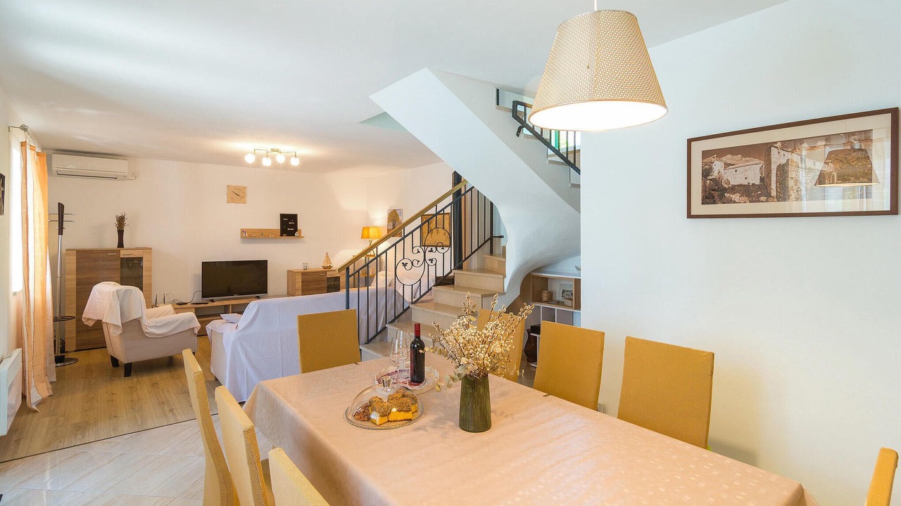 Photo of Bedroom in Dol