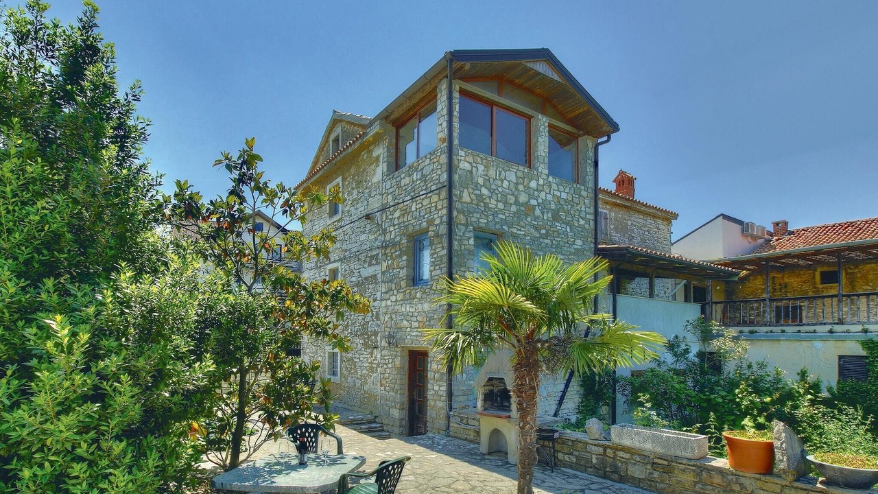 Photo of Outdoor in Kastel