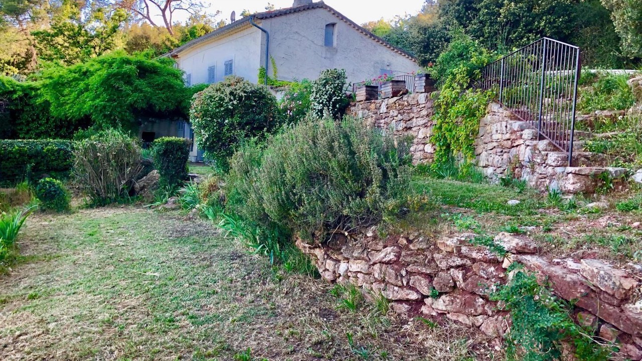 Photo of Outdoor in Taradeau