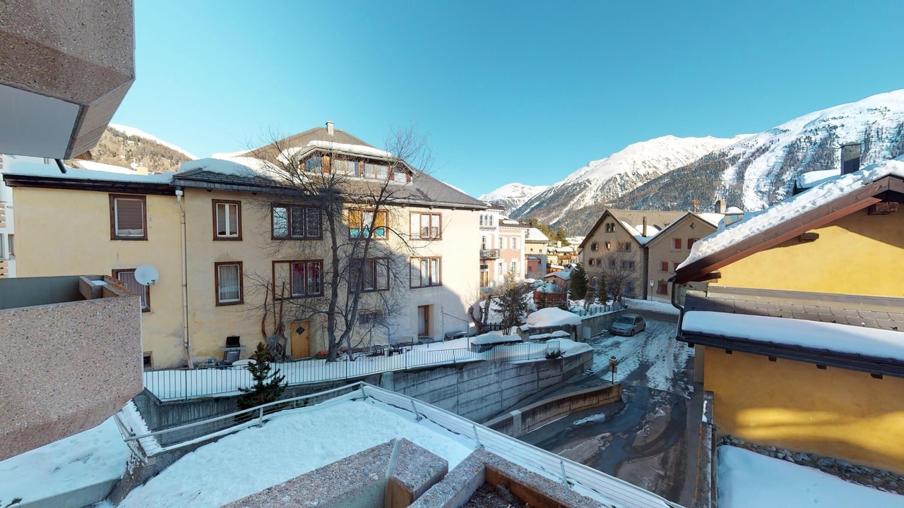Photo of Outdoor in Samedan