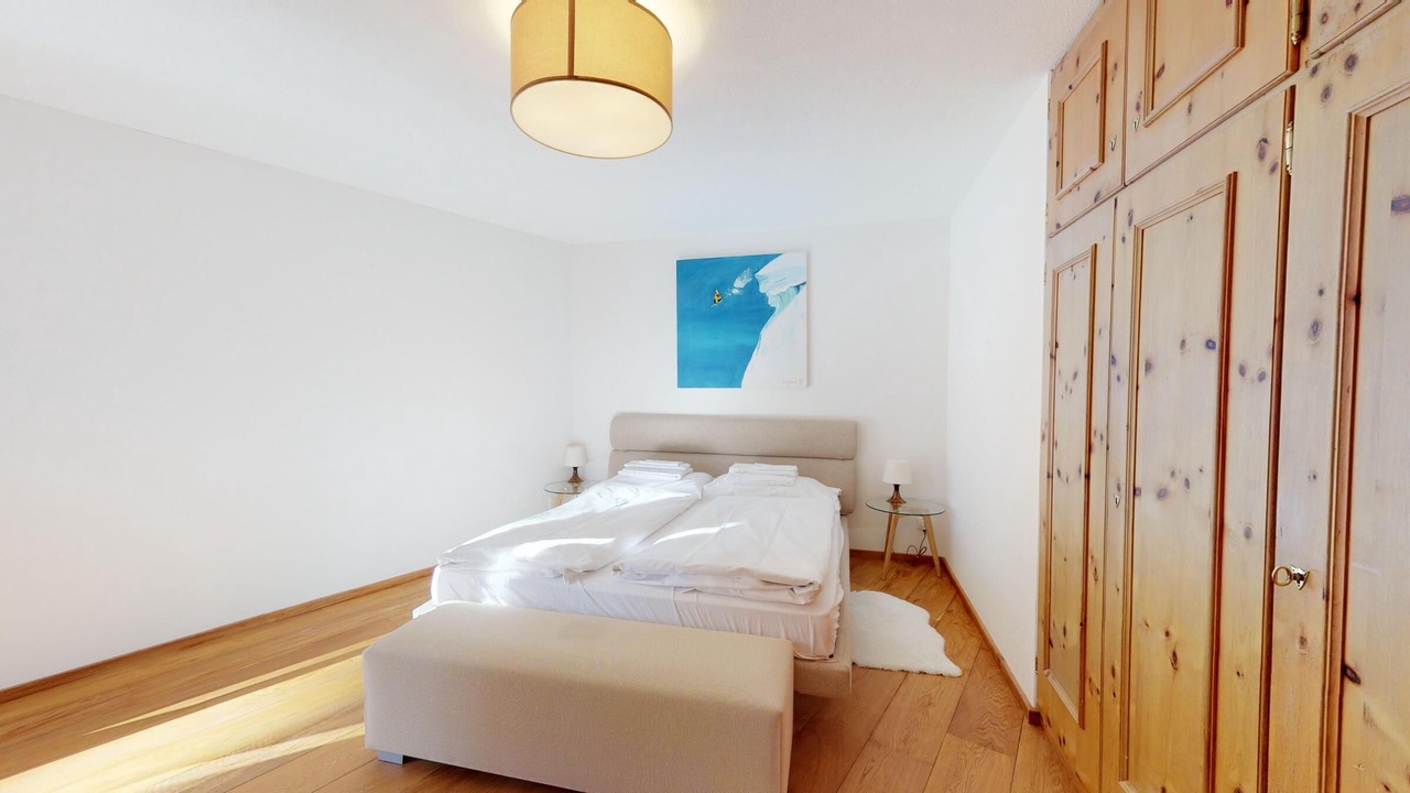 Photo of Bedroom in Samedan
