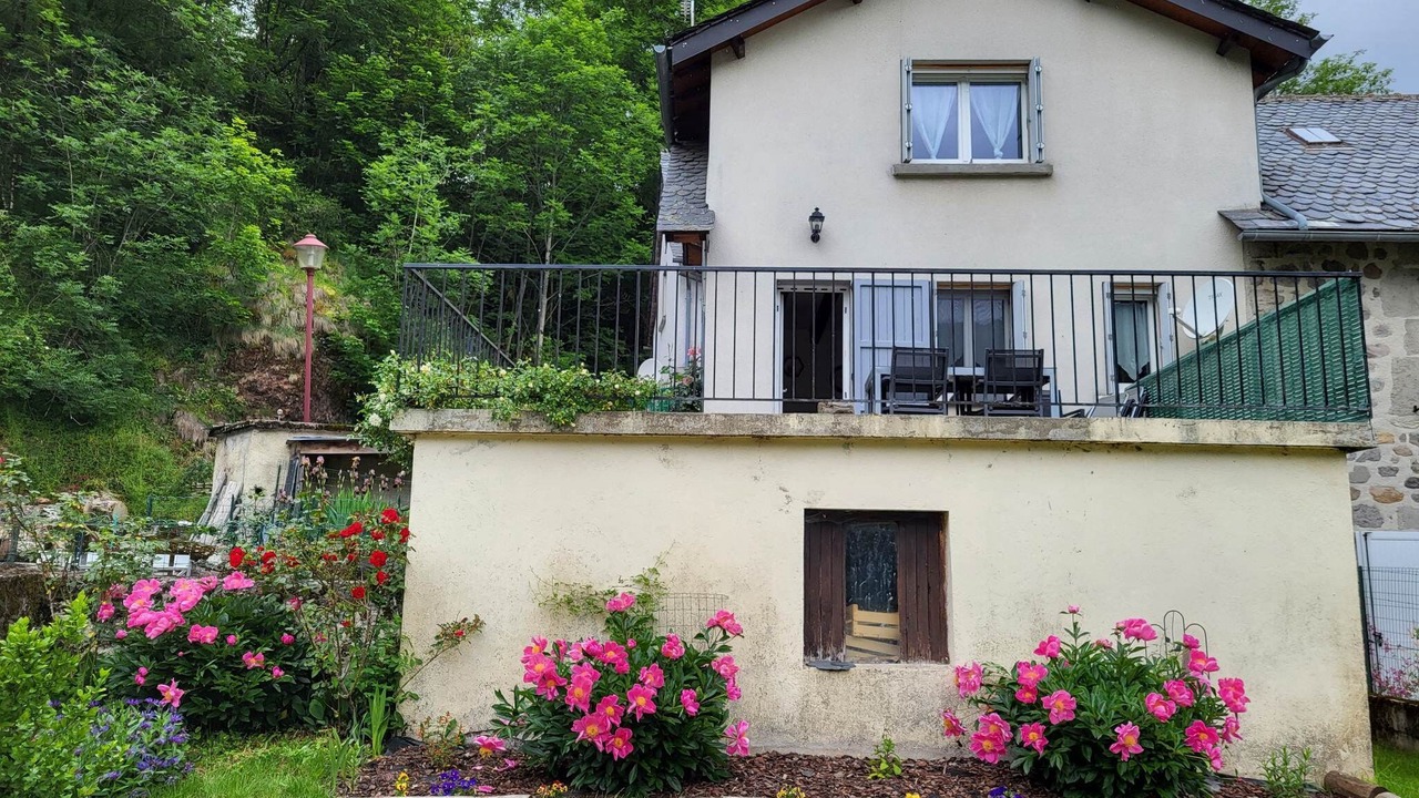 Photo of Outdoor in Mandailles-Saint-Julien