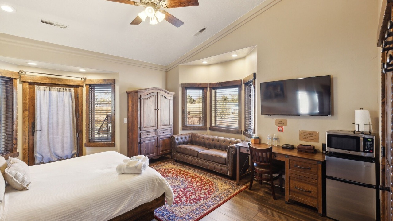 Photo of Bedroom in Hildale