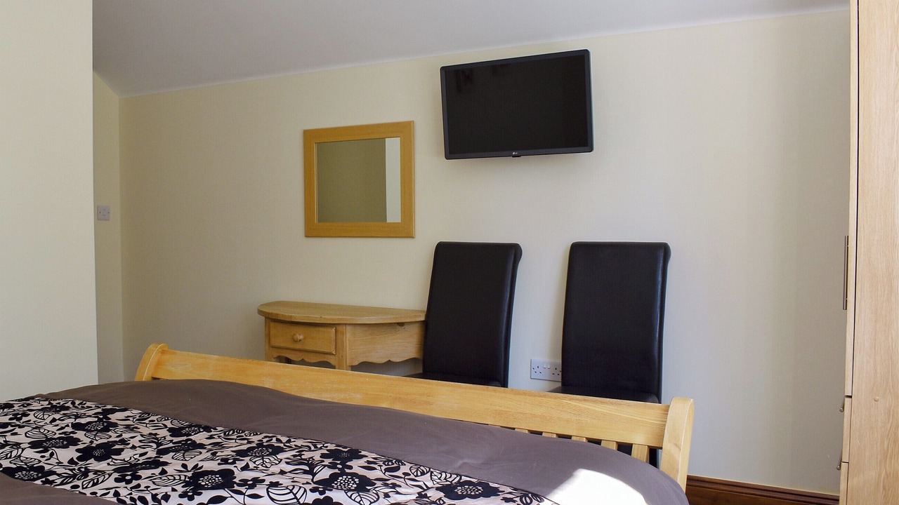 Photo of Others in Apse Heath