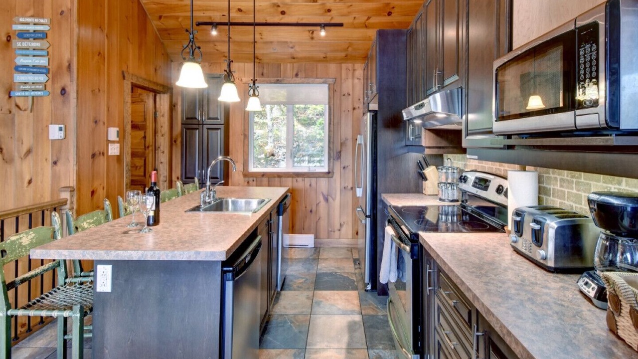 Photo of Kitchen in Chertsey